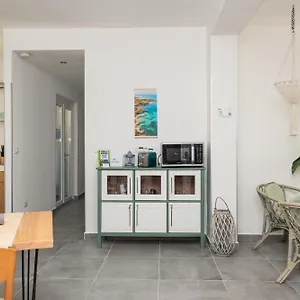 - - By Faendho Appartement