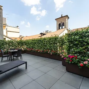 Castello Отель Милан